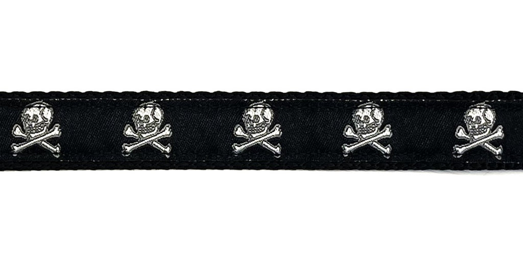 Black with Skull and Crossbones Dog Collar 3/4 - silver skull and crossbones ribbon on black nylon webbing