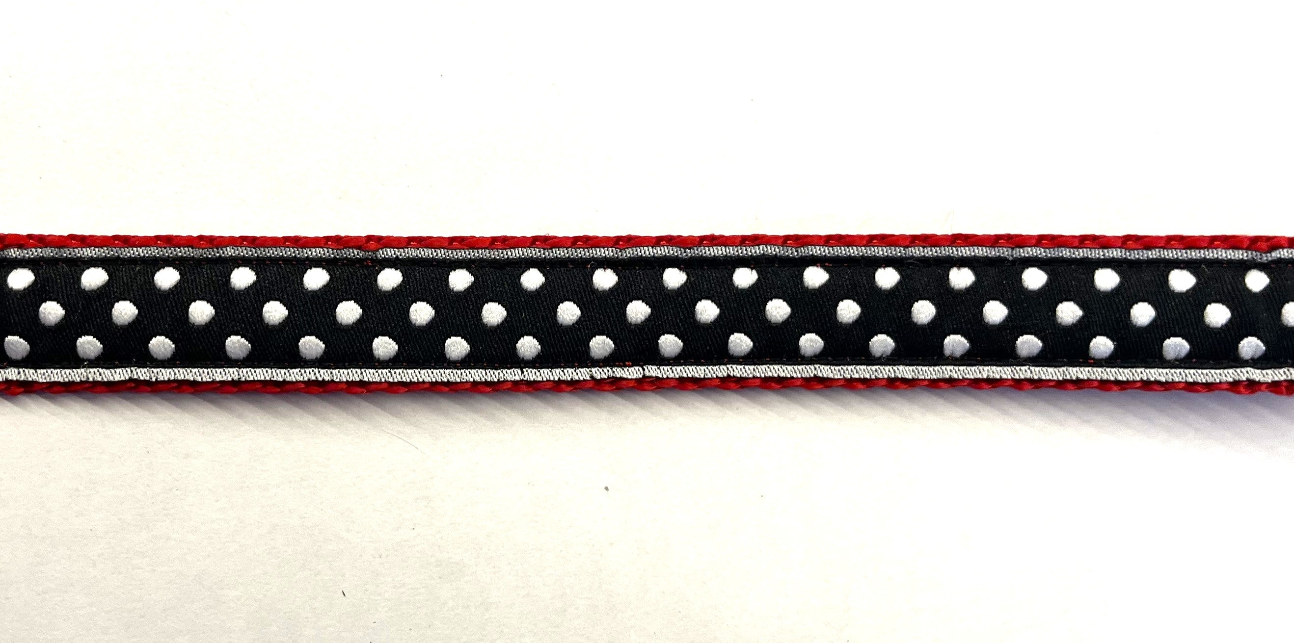 Black with White Polka Dots Chain Martingale Collar 3/4
