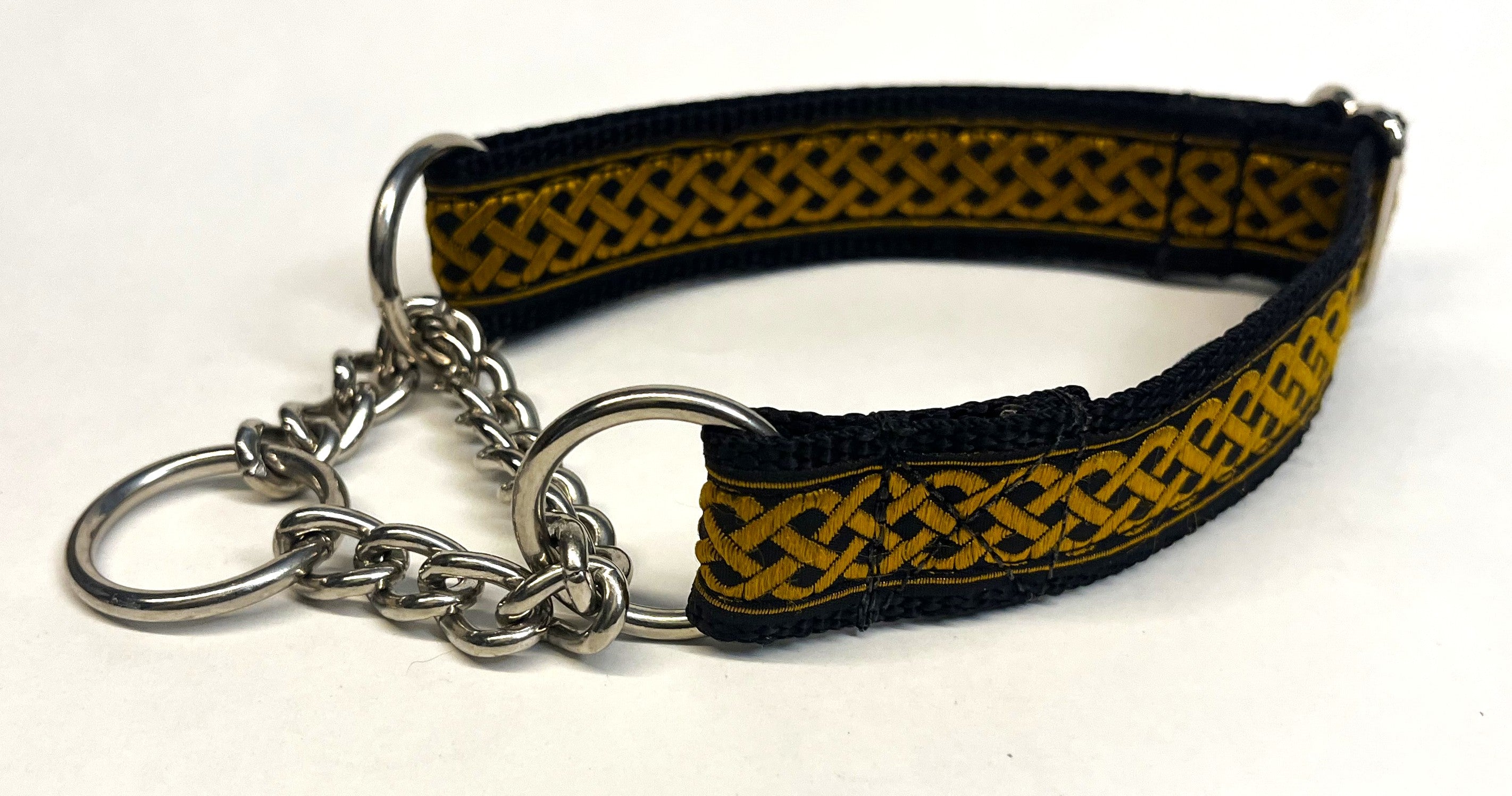 Black with Gold Celtic Weave Chain Martingale Collar 1in