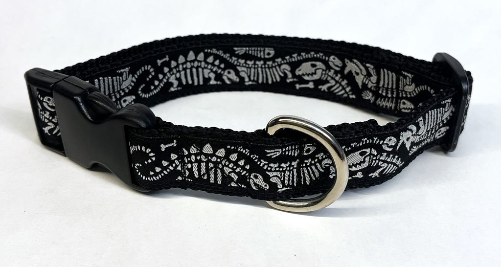 Black with Silver Dinosaur Bones Dog Collar 1in