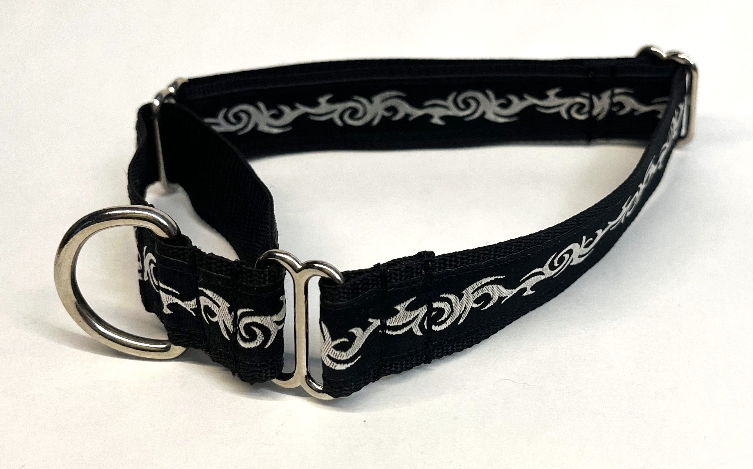 Black with Silver Tribal Design Martingale Collar 1in
