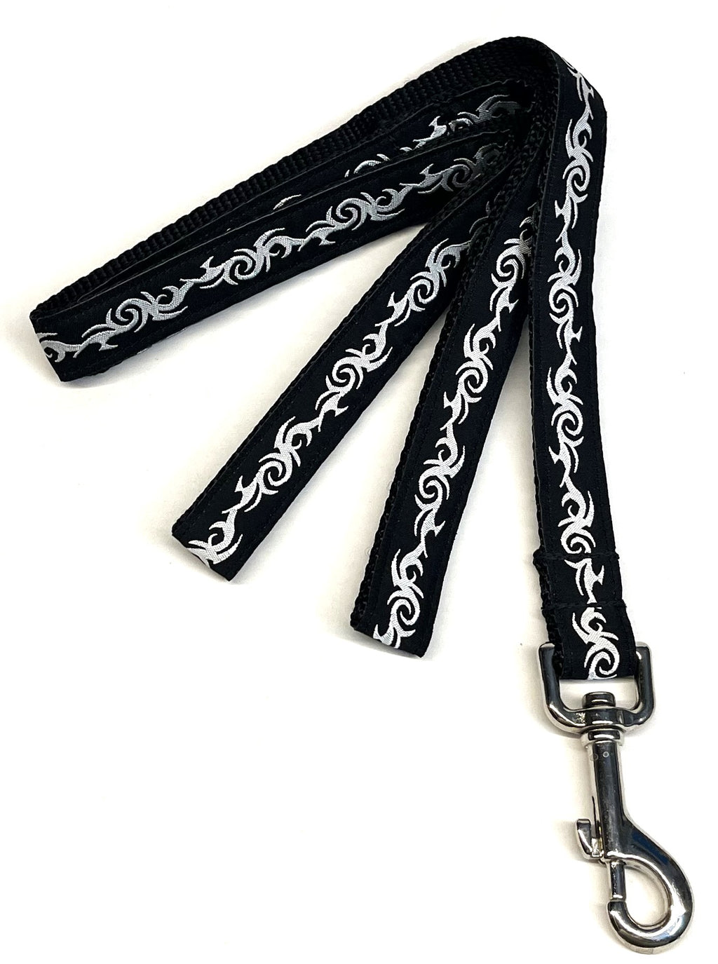Black with Silver Tribal Design Dog Leash 3/4