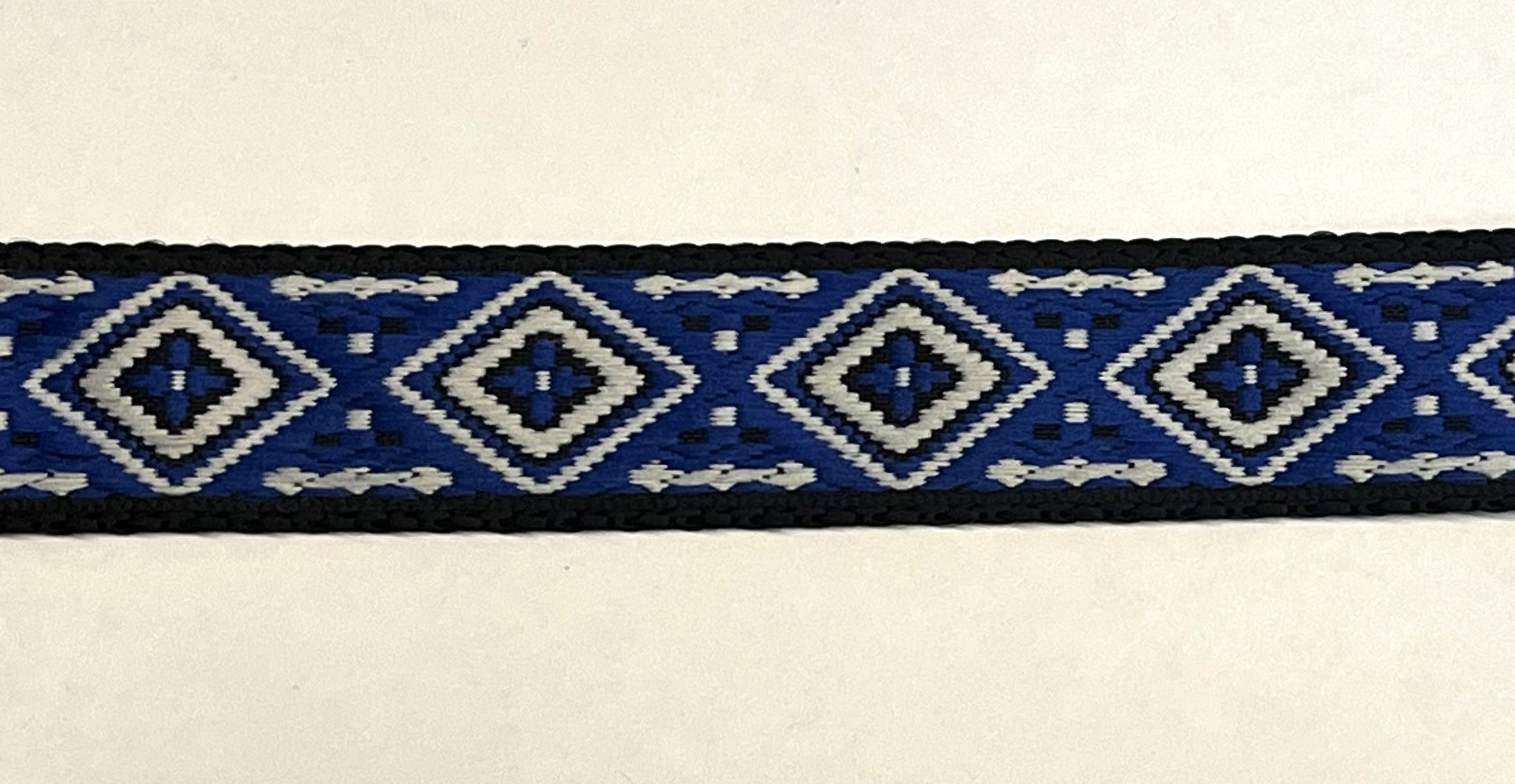 Blue Diamond Design Dog Collar 1in