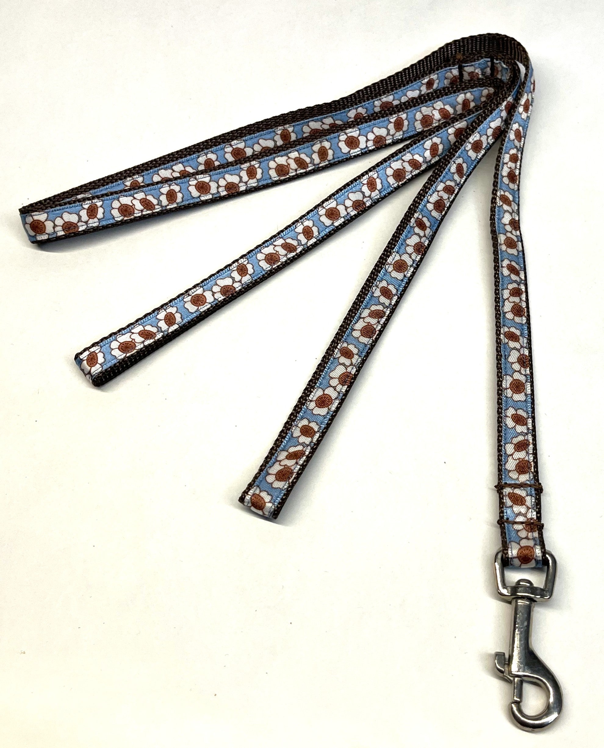 Blue with White and Brown Flowers Dog Leash 1/2