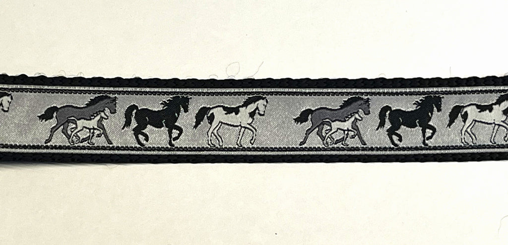 Gray with Horses Dog Collar 1in