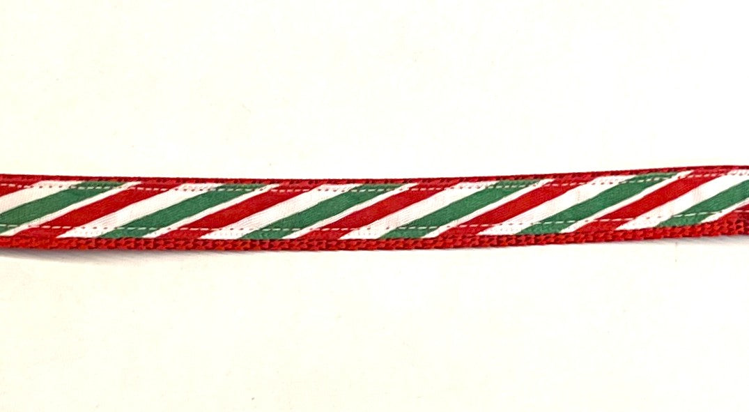 Green, Red, White Diagonal Stripe Dog Collar 1/2