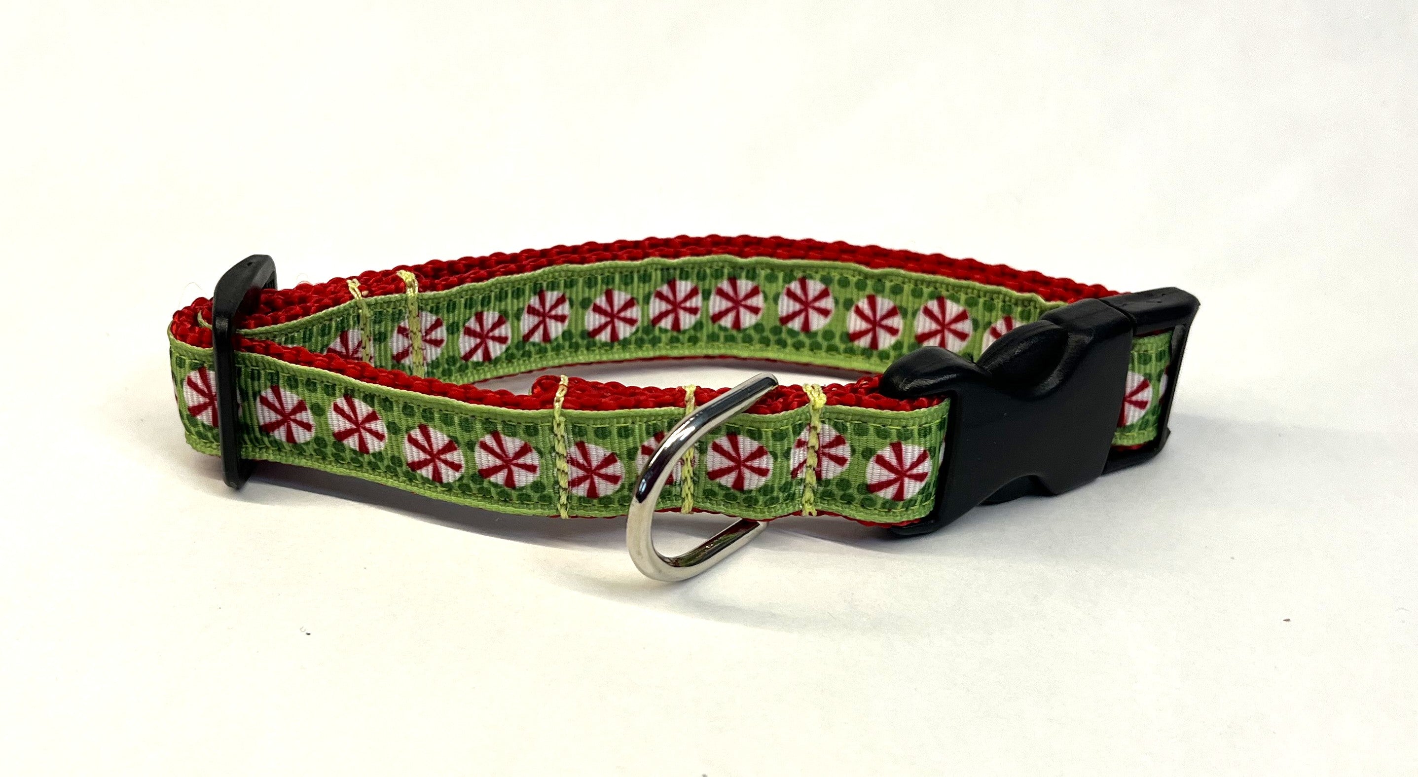Green with Peppermint Candy Dog Collar3/4