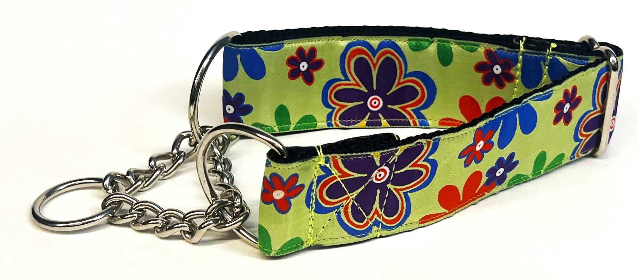 Green with 70s Flowers Chain Martingale Collar 1 1/2 in