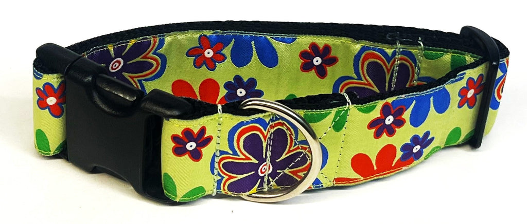 Green with 70s Flowers Dog Collar 1 1/2 in