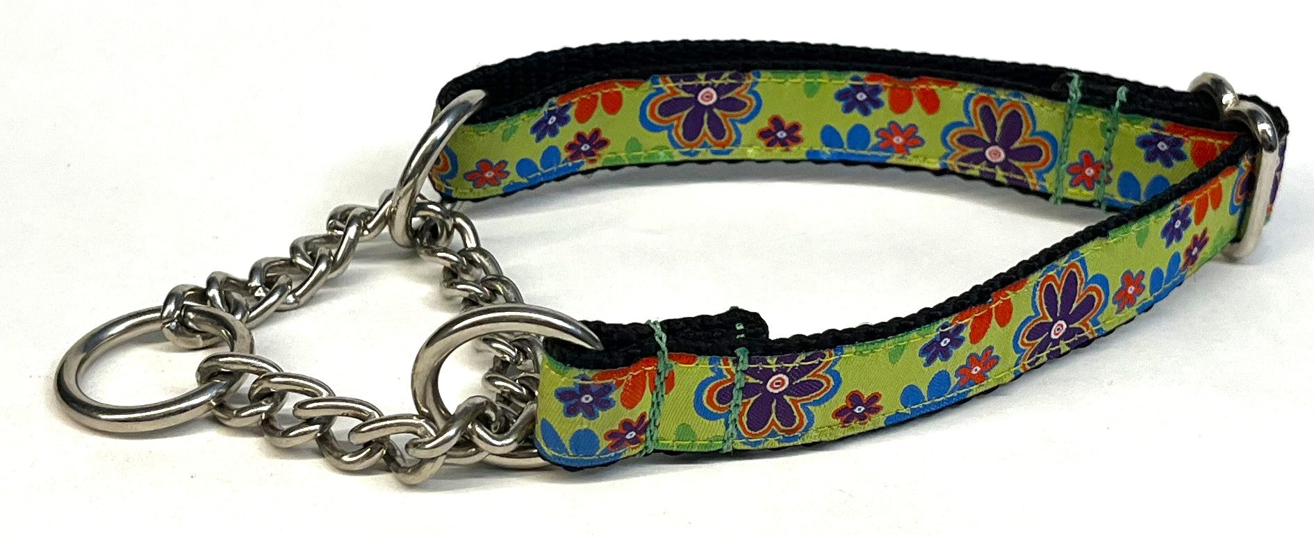 Green with 70s Flowers Chain Martingale Collar 3/4