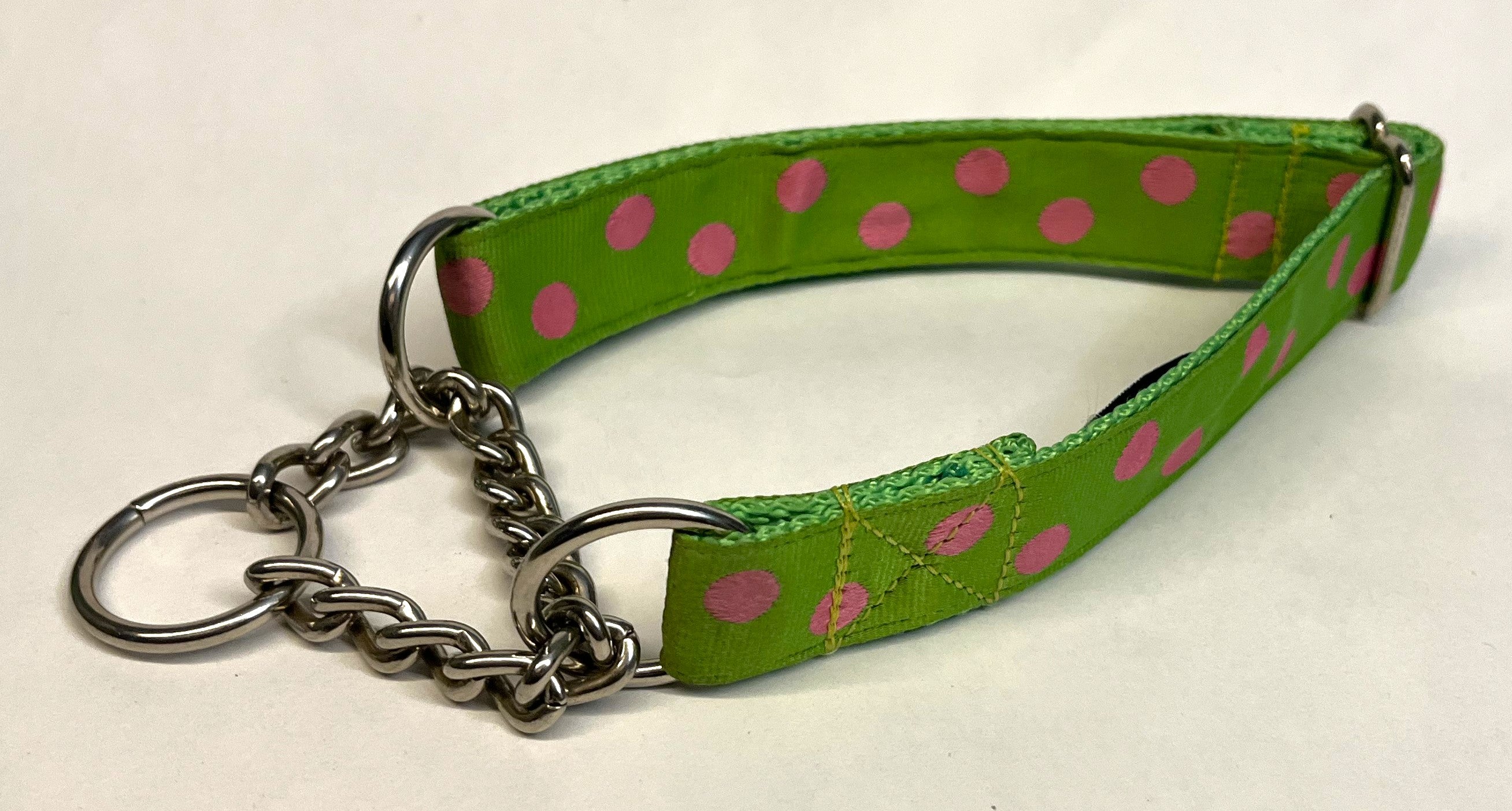Green with Light Pink Dots Chain Martingale Collar 1in