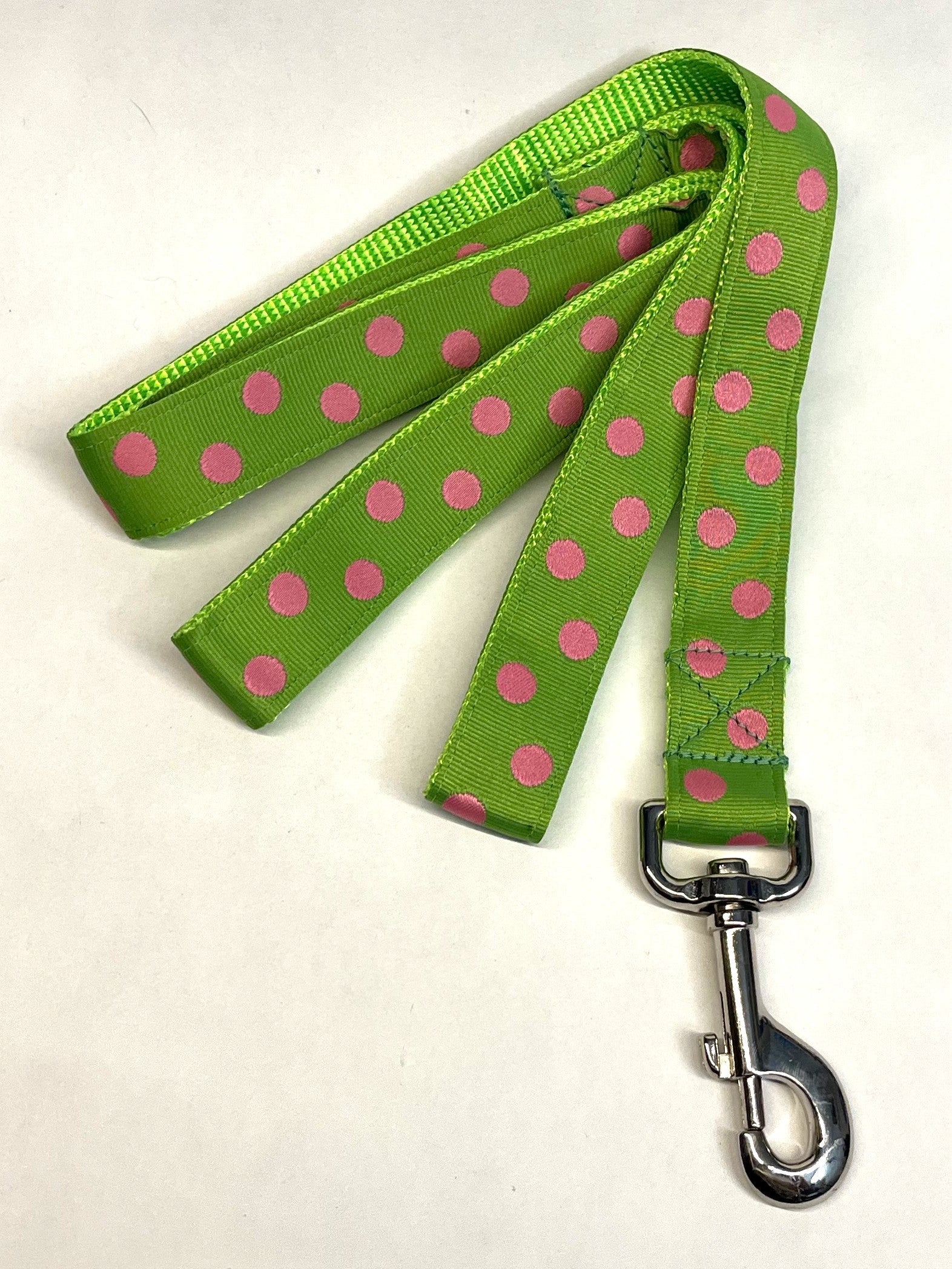 Green with Light Pink Dots Dog Leash 1in