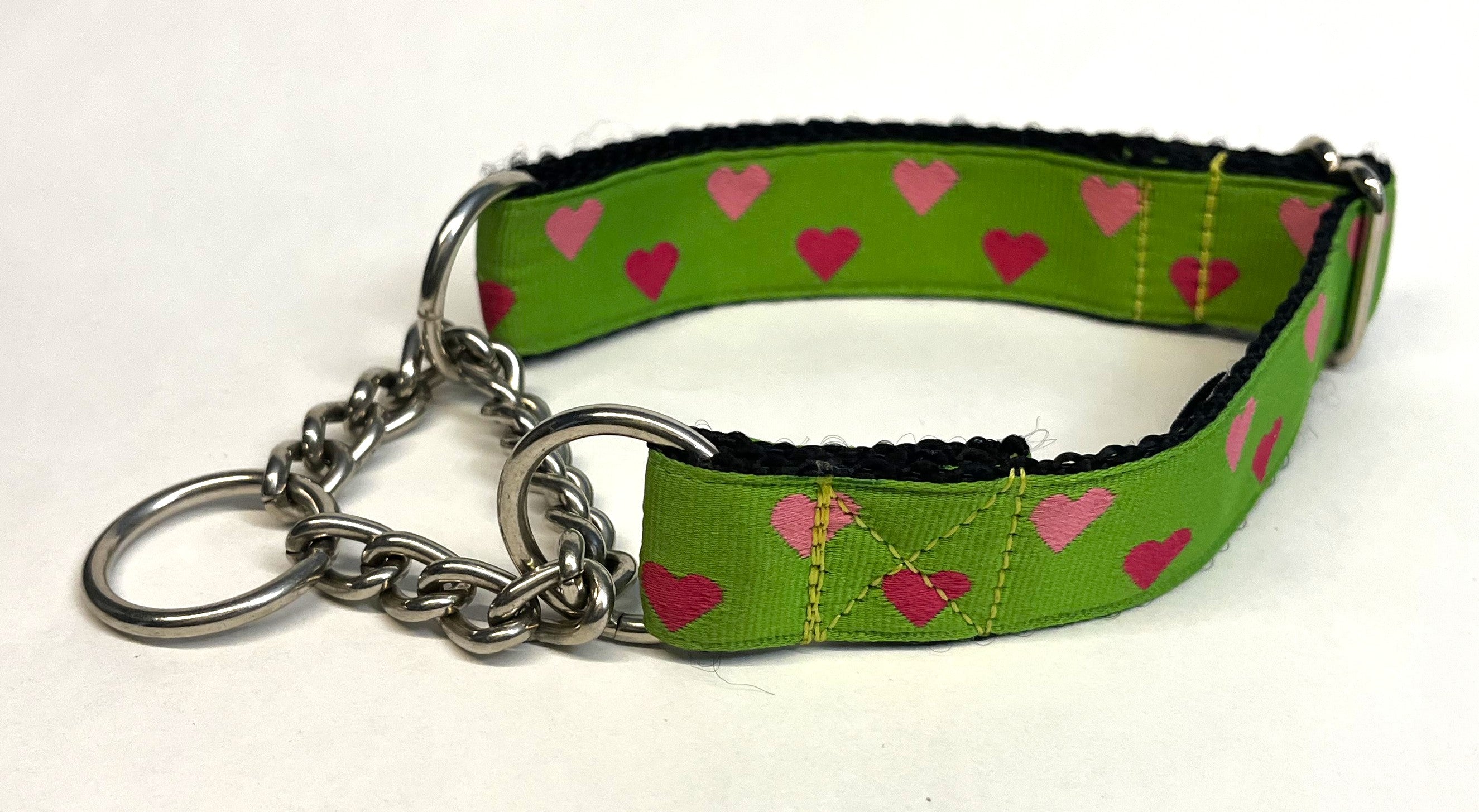 Green with Pink and Light Pink Hearts Chain Martingale Collar 1in