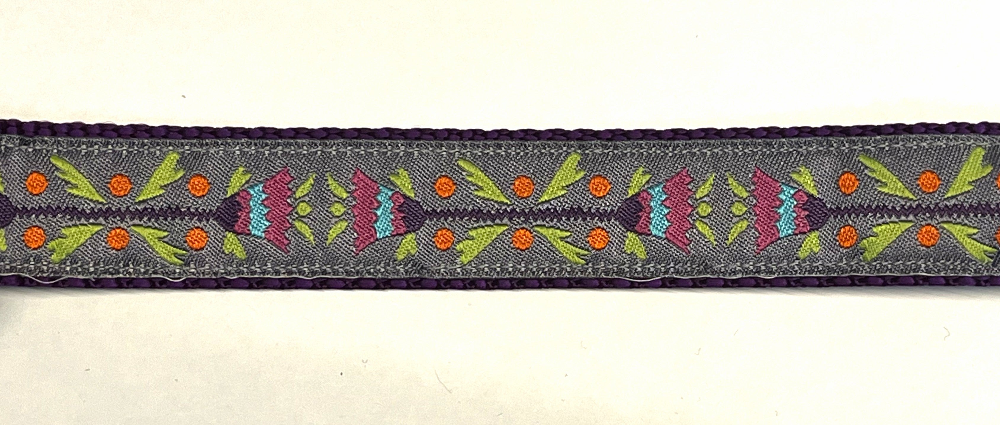 Lavender with Bell Flower Design Dog Leash 1in