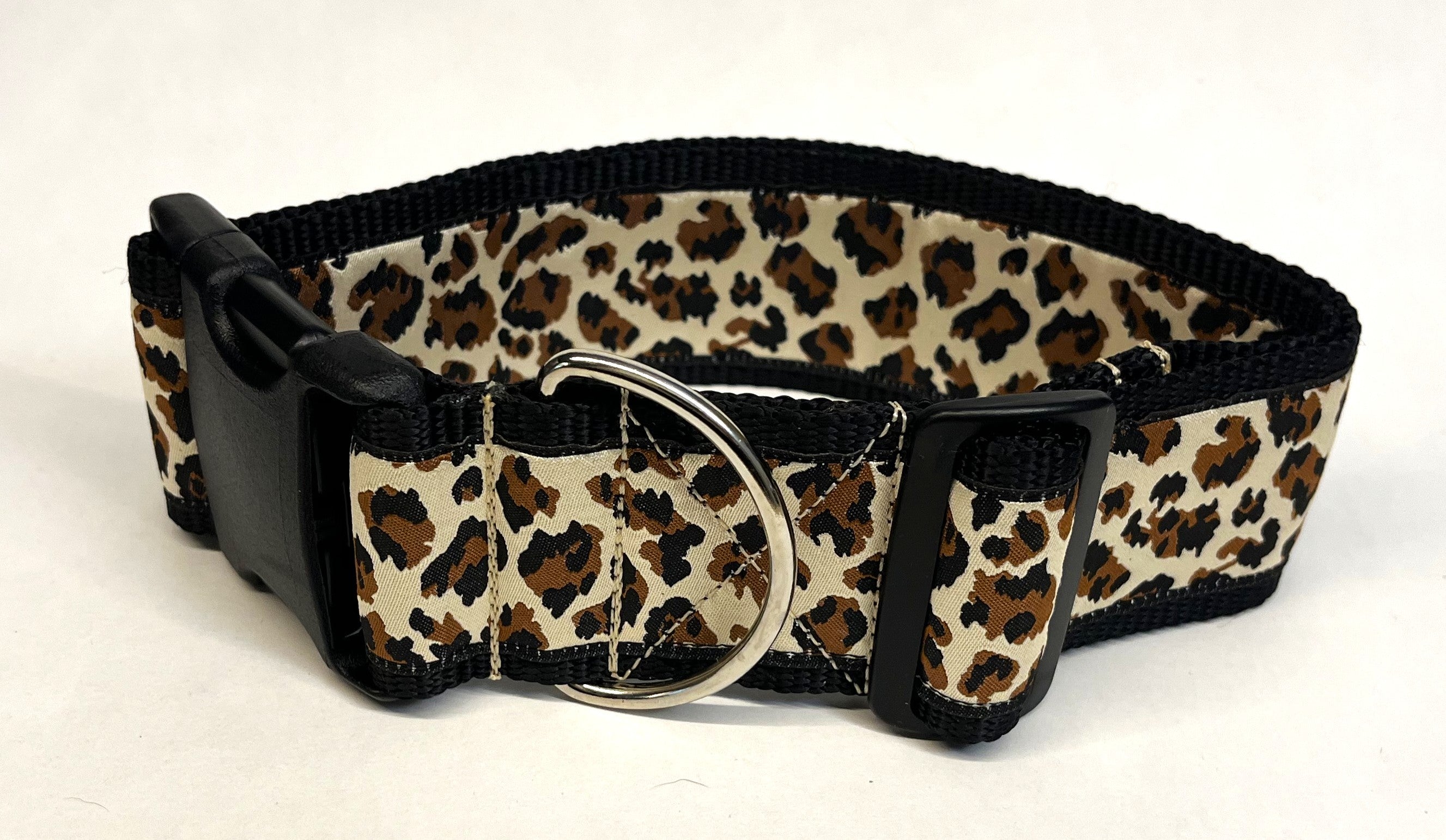 Leopard Print Dog Collar 2in