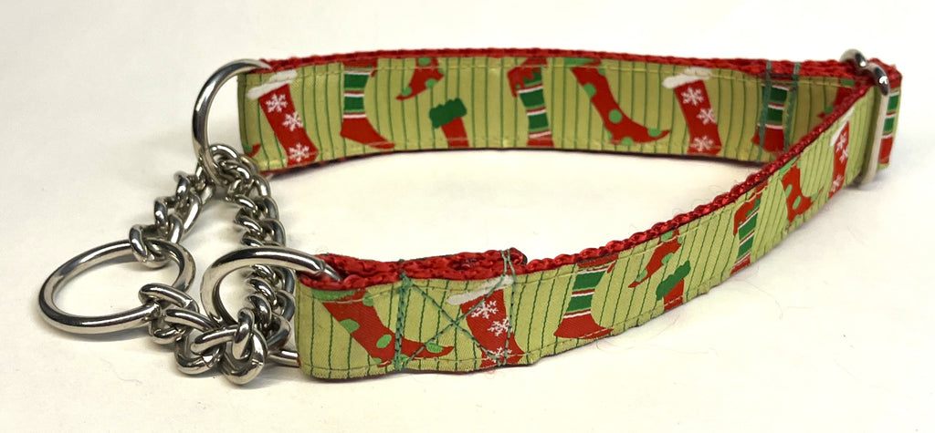 Light Green with Christmas Stockings Chain Martingale Collar 1in