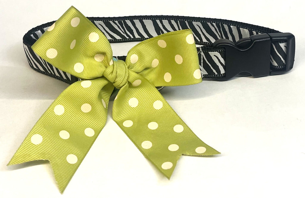 Light Green with White Dots Bow