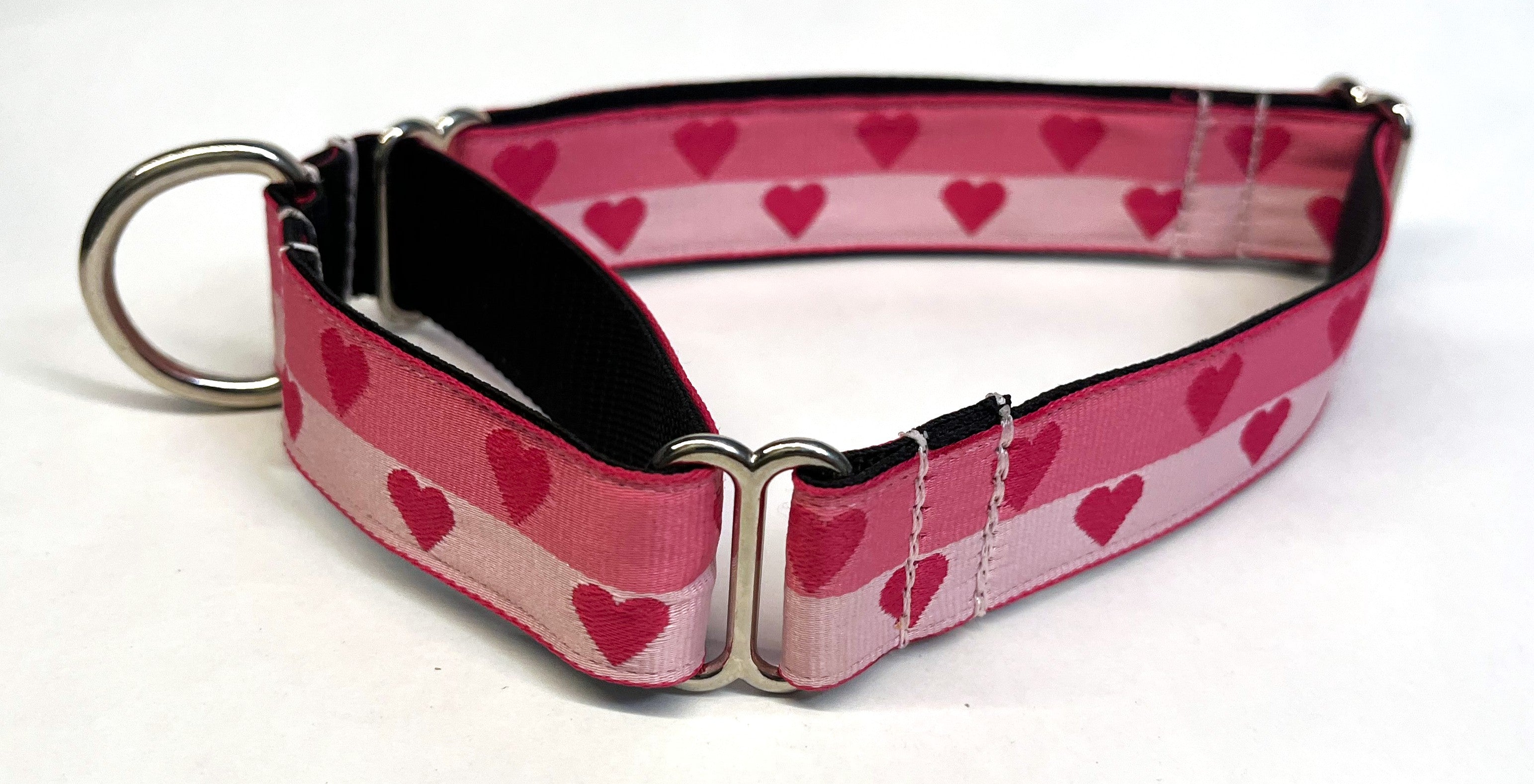 Light Pink Stripe with Dark Pink Hearts Martingale Collar 1in