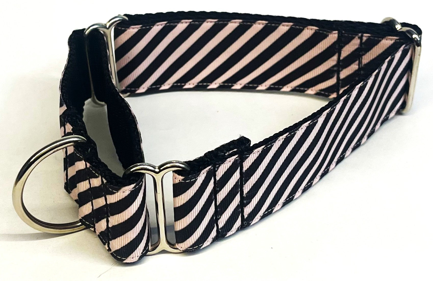 Black and Light Pink Diagonal Stripe Martingale Collar 1 1/2 in