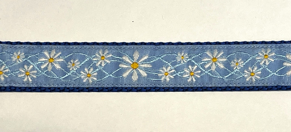 Light Blue with Daisies Dog Leash 1in