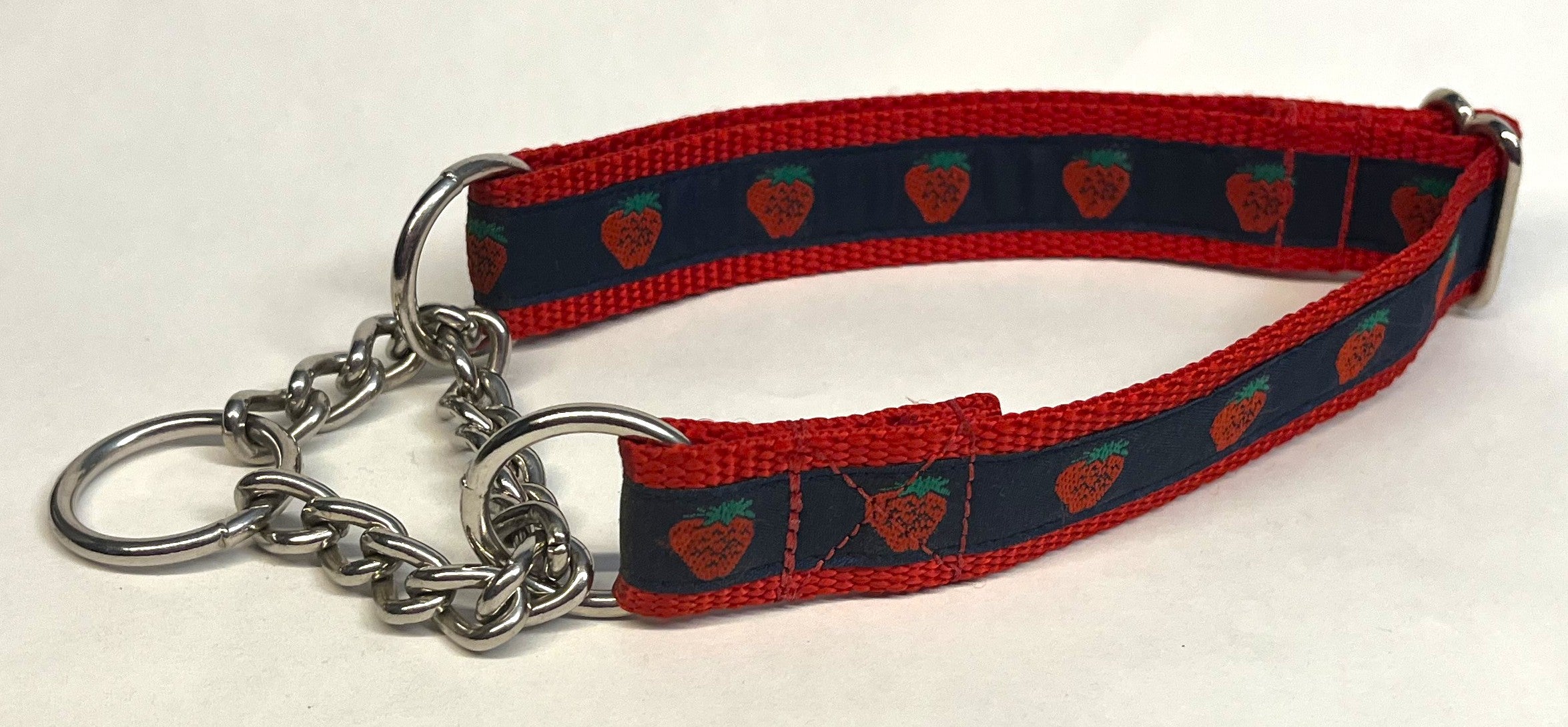 Navy with Strawberries Chain Martingale Collar 1in