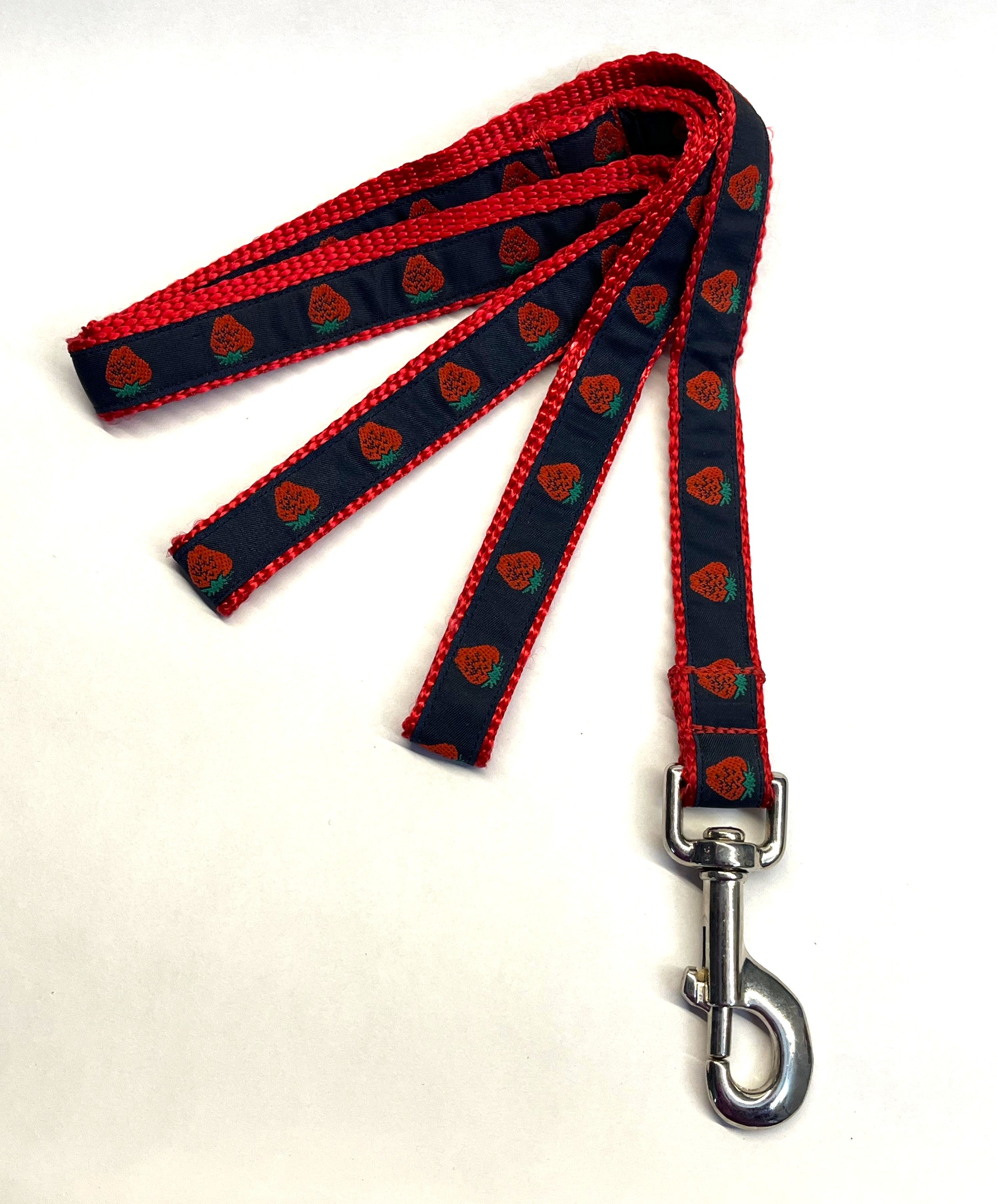 Navy Blue with Strawberries Dog Leash 3/4