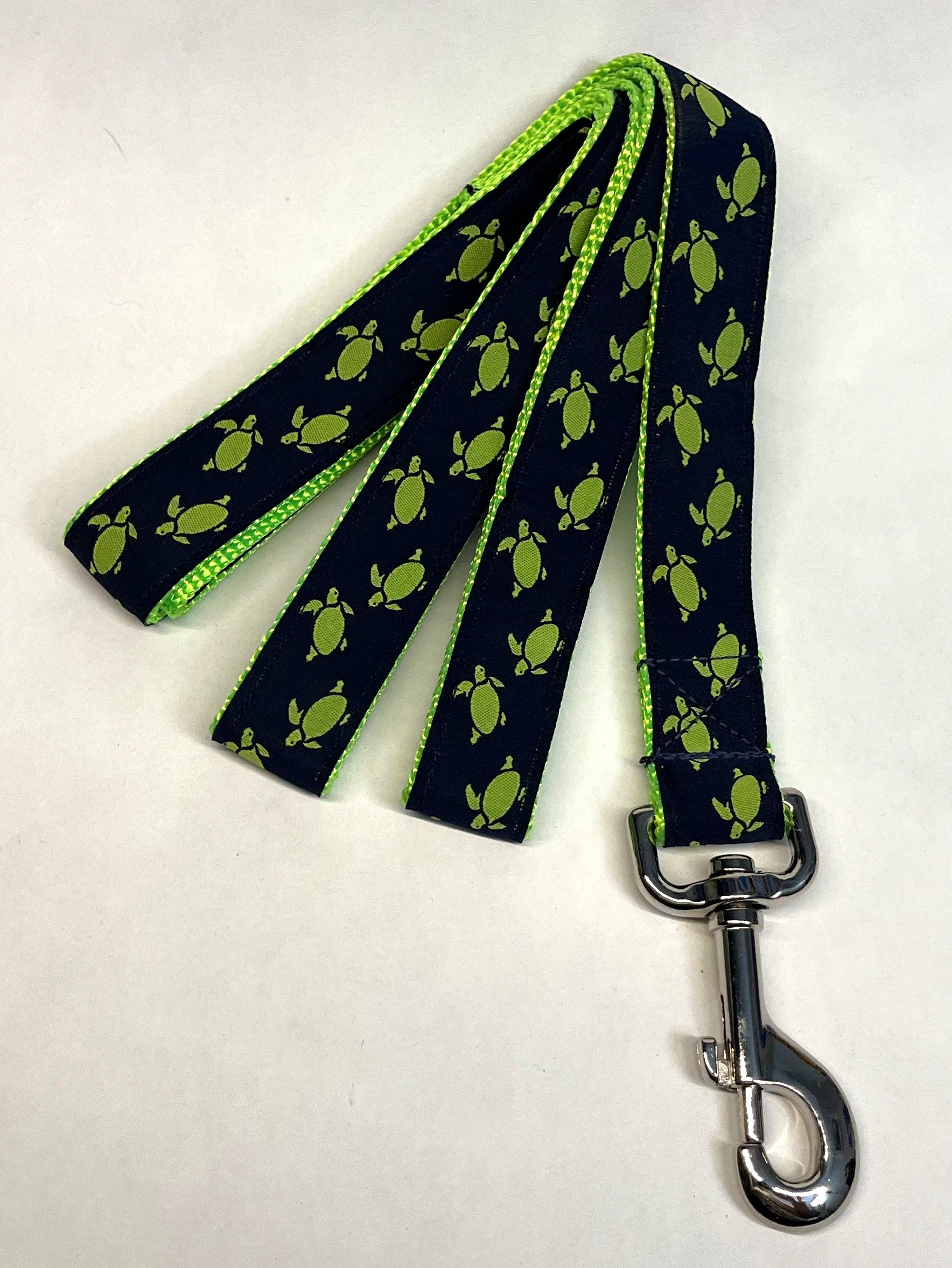 Navy with Lime Green Turtles Dog Leash 1in
