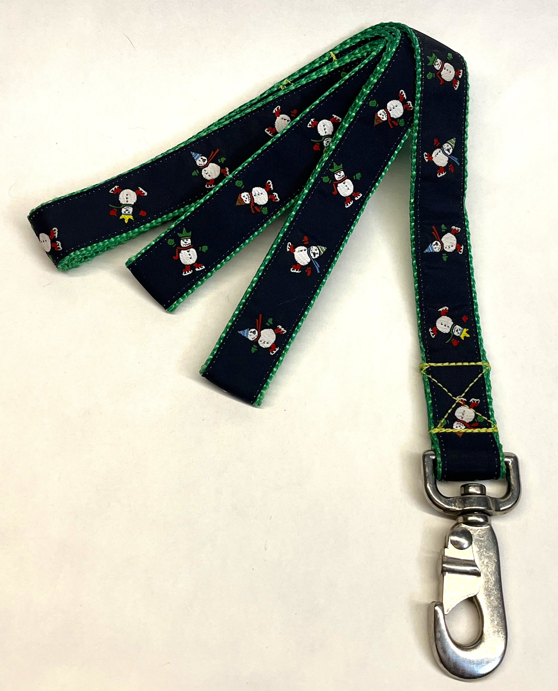 Navy with Snowmen Dog Leash 1in