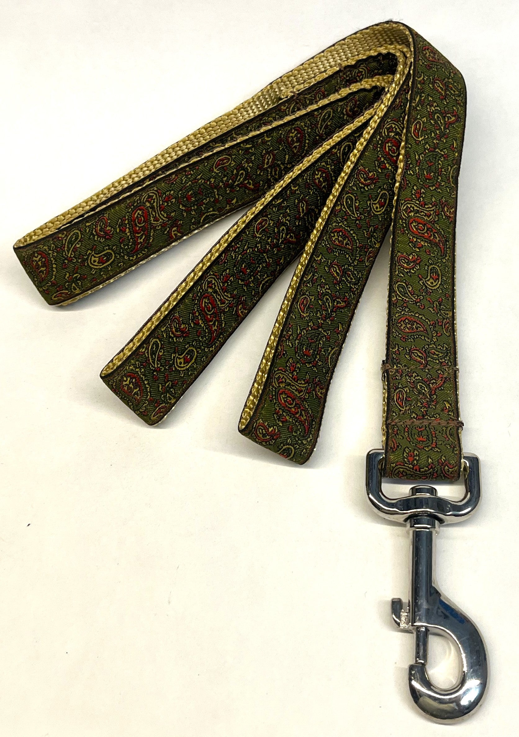 Olive, Tan, Red Paisley Design Dog Leash 1in