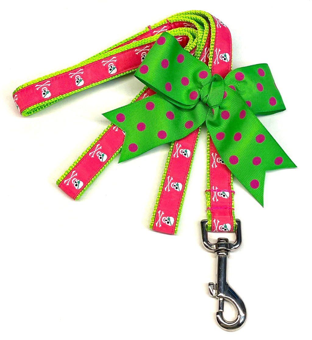Pink with Pirate Skull and Cross Bones Dog Leash 3/4