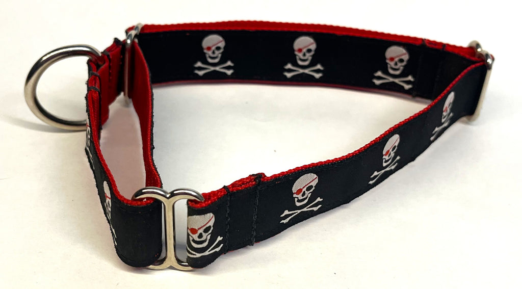 Pirate Skull and Crossbones Martingale Collar 1in