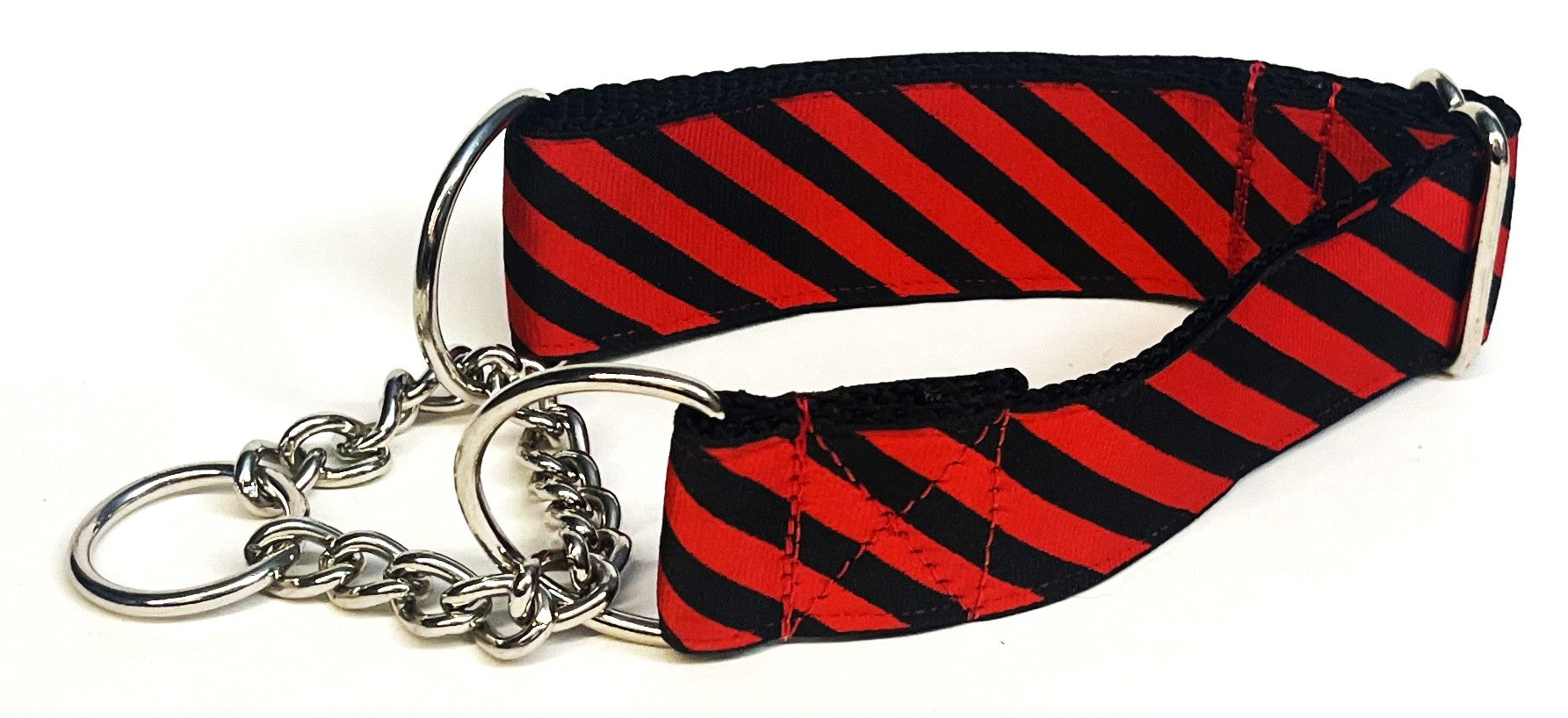 Red and Black Diagonal Stripe Chain Martingale Collar 1 1/2 in