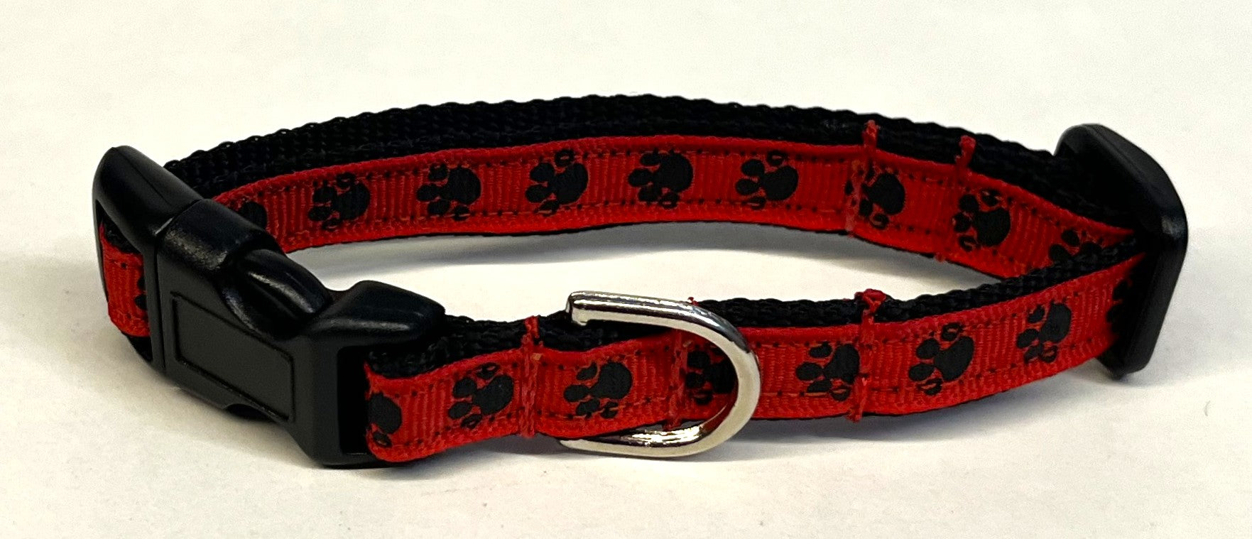 Red with Black Paws Dog Collar 1/2