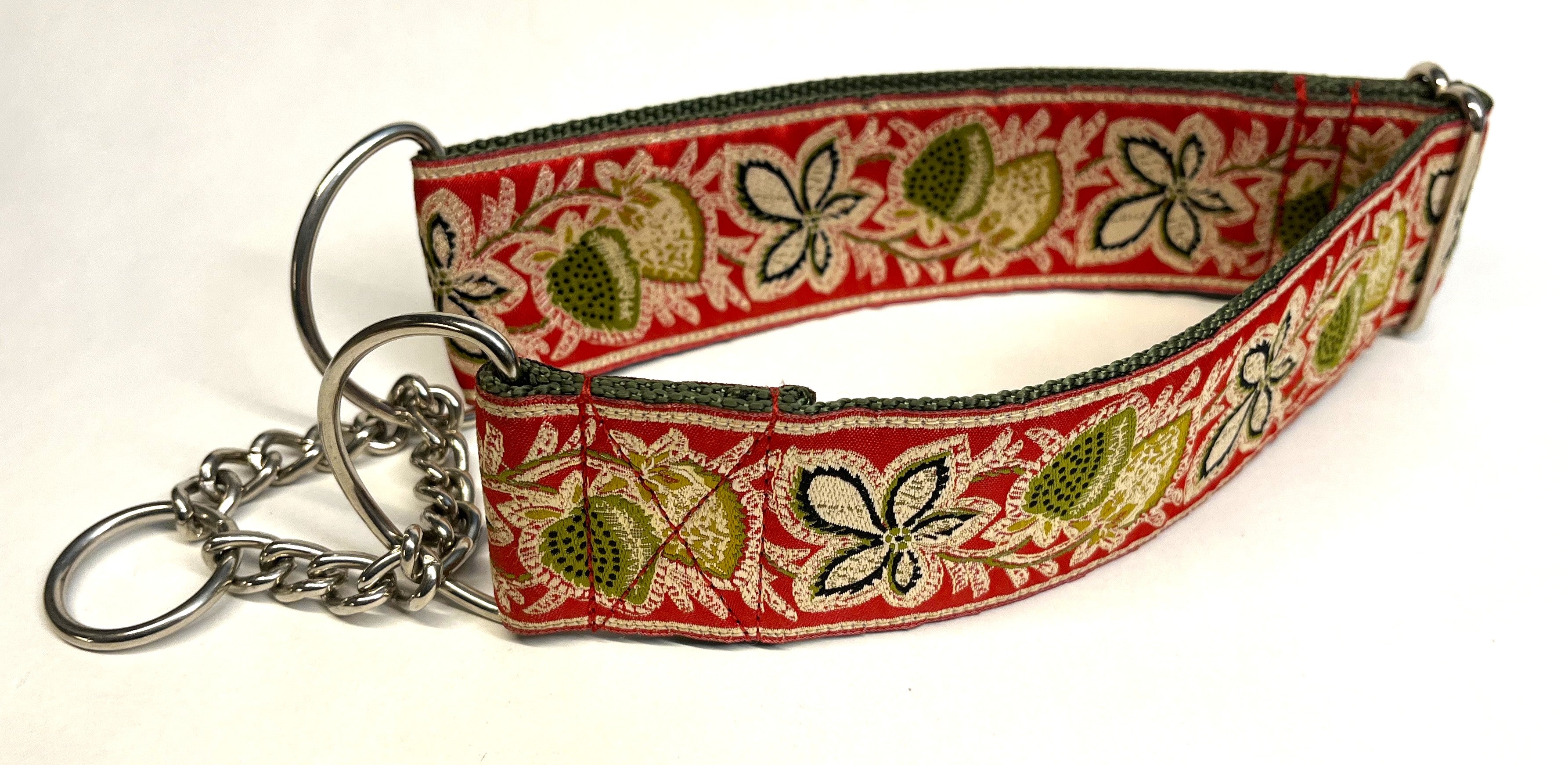 Red with Green Strawberry and Vines Chain Martingale Collar 2in