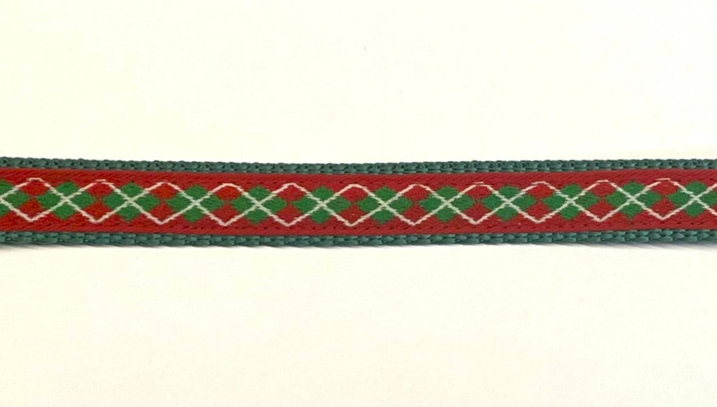 Red & Green Argyle Dog Leash 1/2