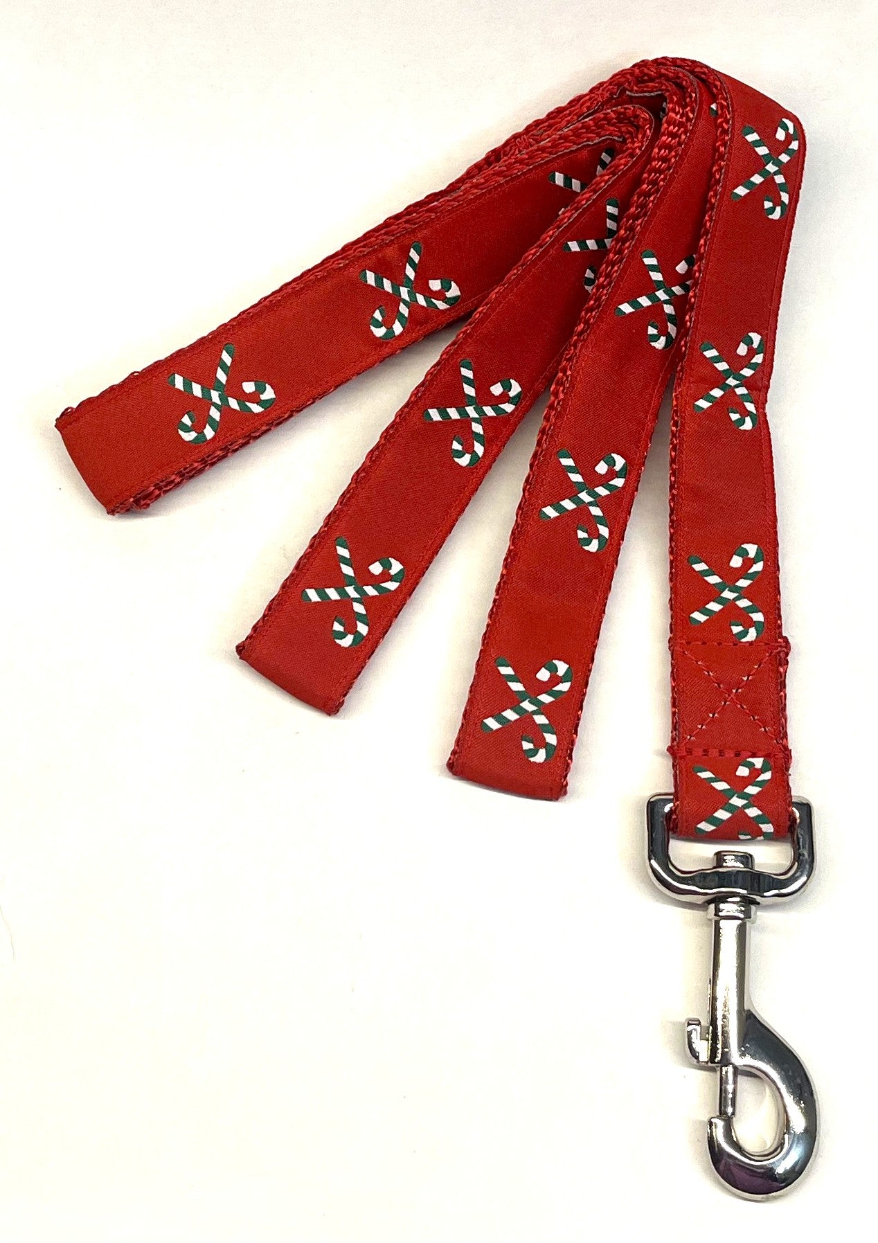 Red with Green and White Candy Canes Dog Leash 1in