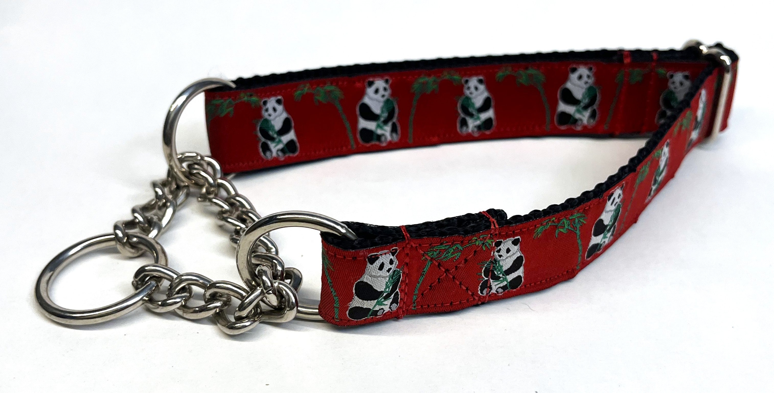 Red with Pandas Chain Martingale Collar 1in