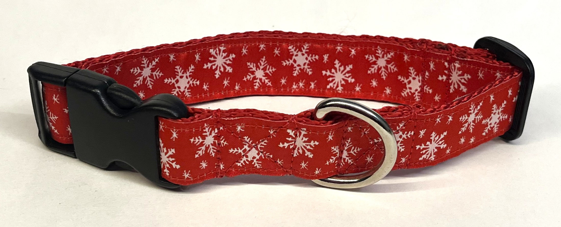 Red with White Snowflakes Dog Collar 1in