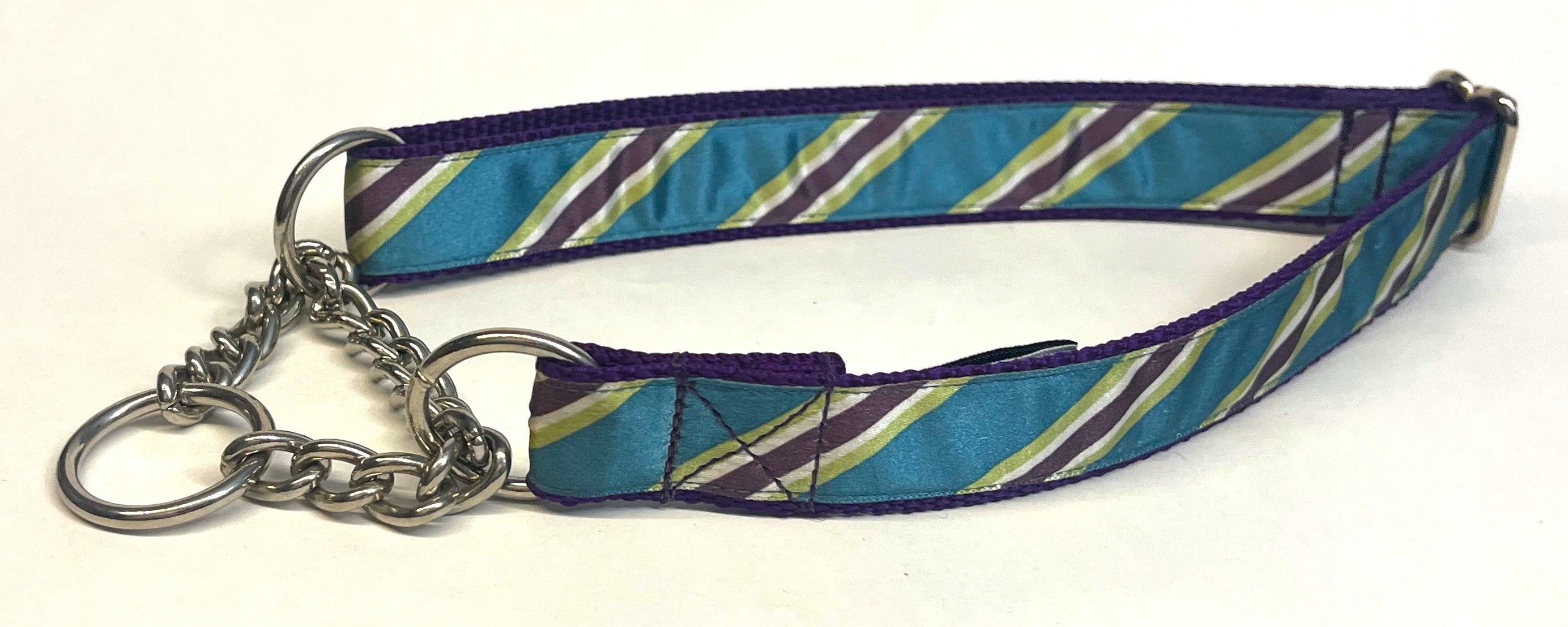 Teal, Green, White, & Purple Diagonal Stripe Chain Martingale Collar 1in