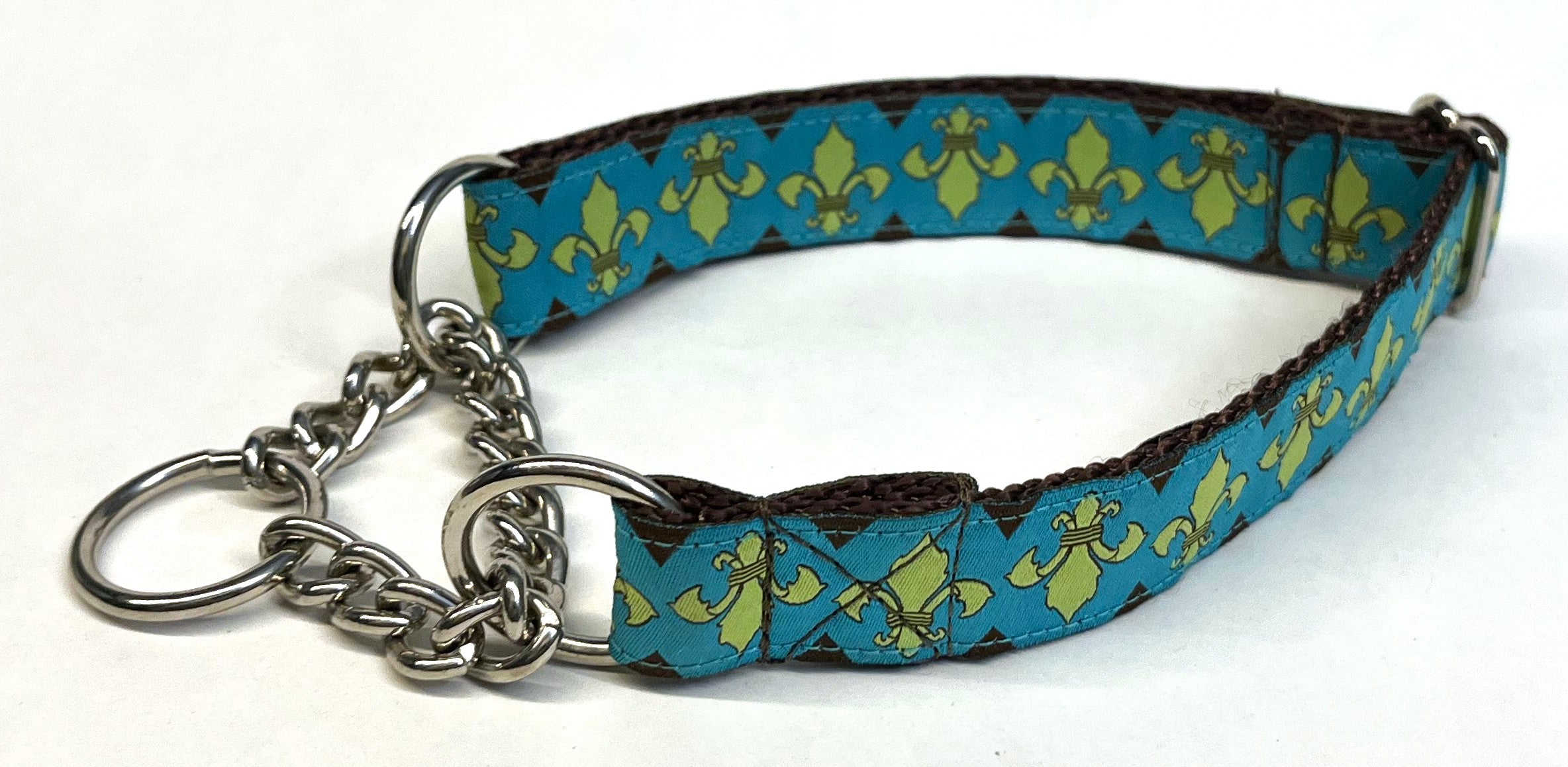 Turquoise with Green Fleur De Lis Chain Martingale Collar 1in