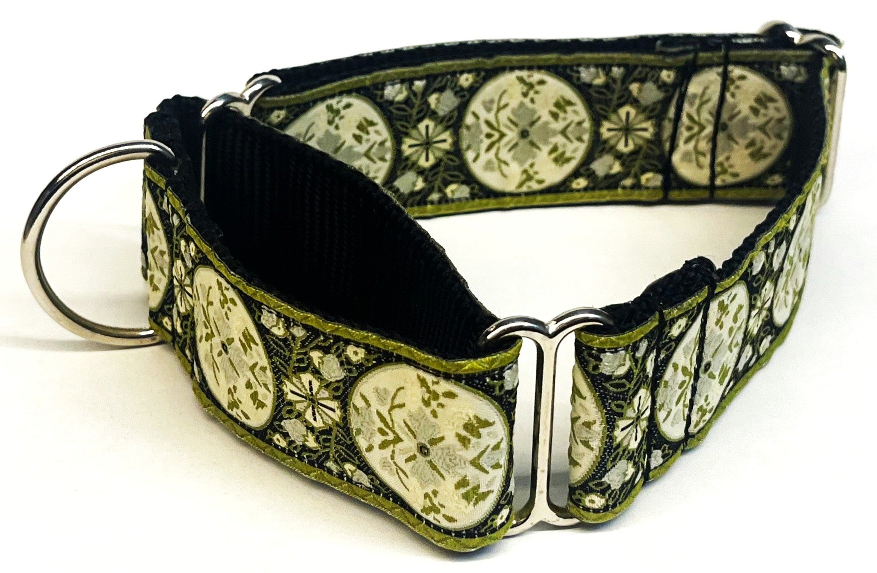 Black with White and Olive Floral Medallion Martingale Collar 1 1/2 in