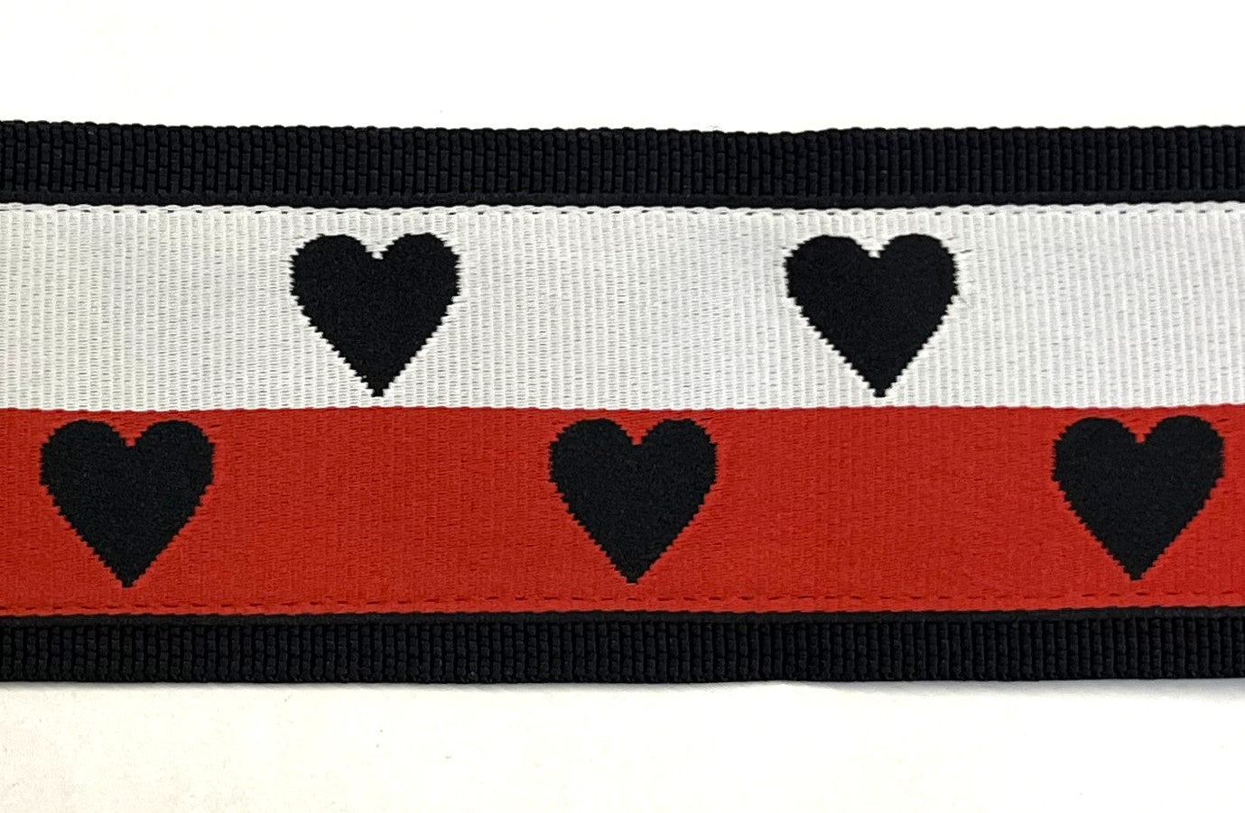 White and Red Stripe with Black Hearts Dog Collar 2in