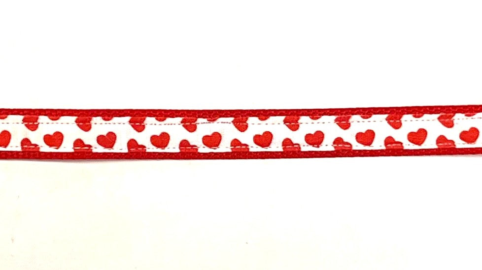 White with Red Hearts Dog Collar 1/2 inch