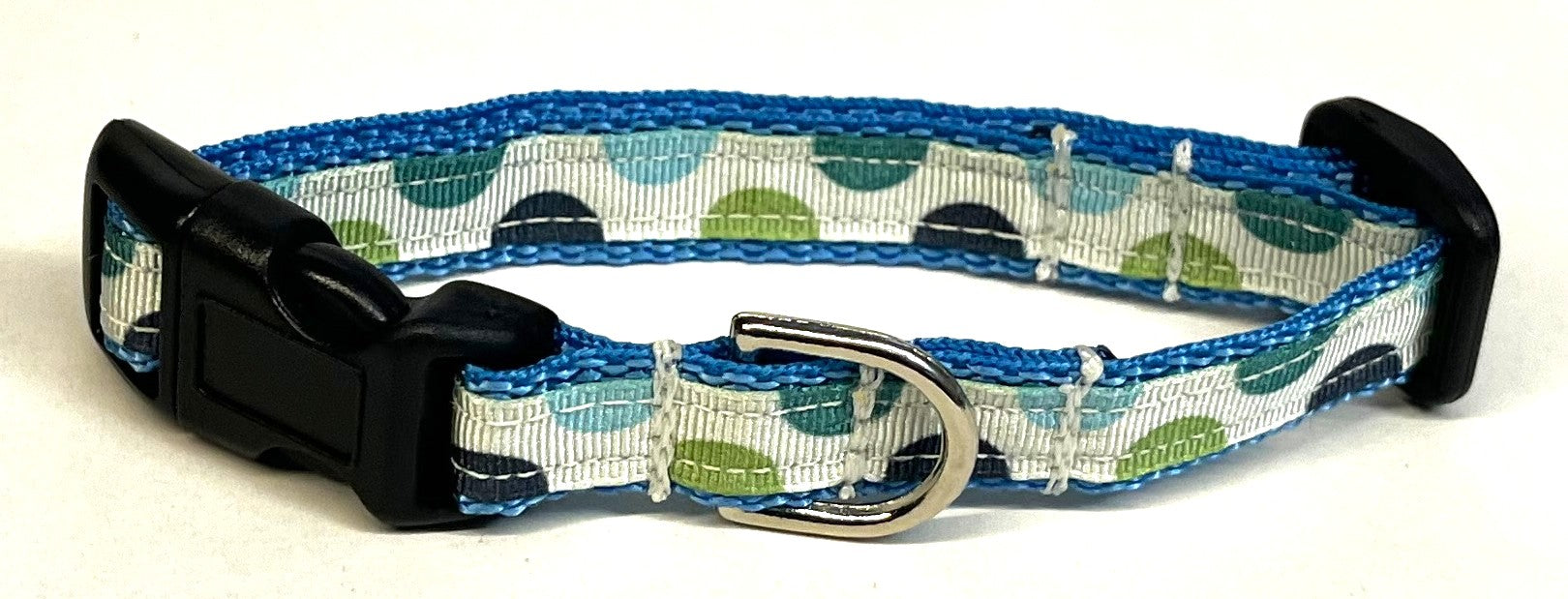 White with Blue, Green, Teal, Navy Half Circles Dog Collar 1/2