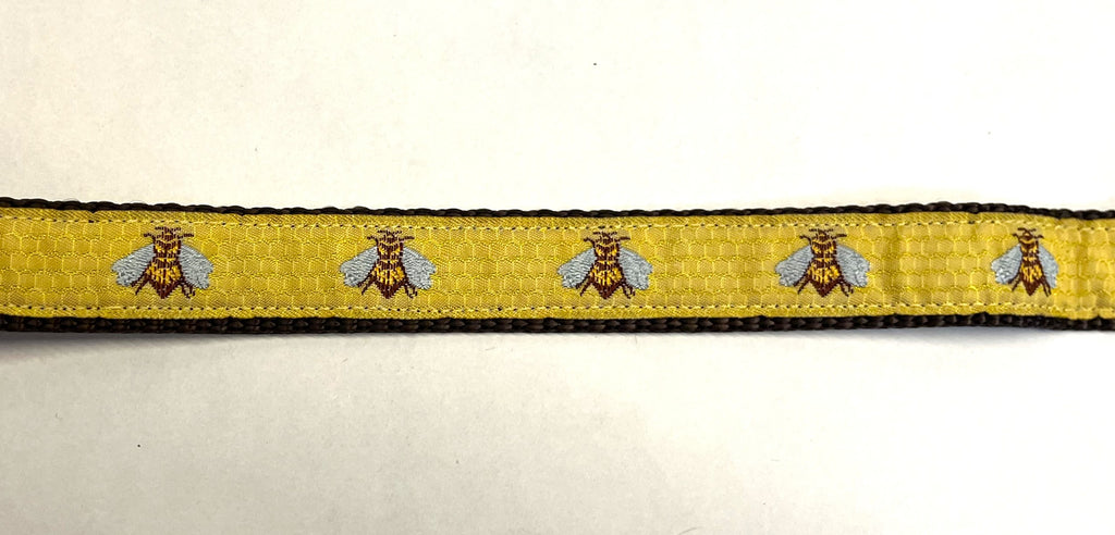 Yellow with Bees Chain Martingale Collar 3/4